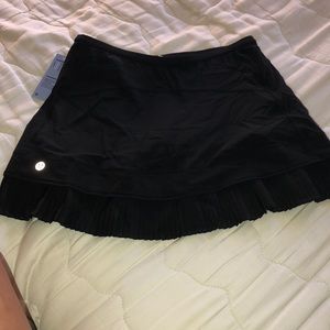 BRAND NEW!!! Lulu lemon Skirt